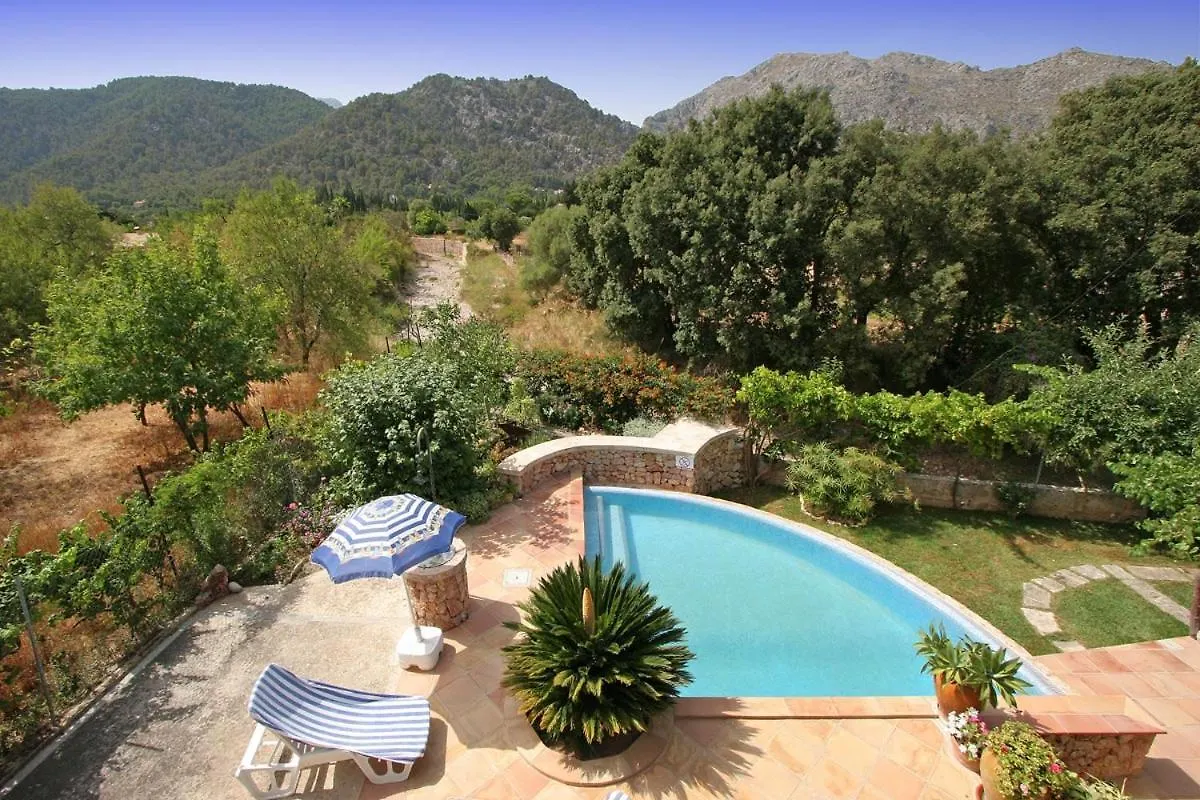 Camp Redo Villa Pollenca Spain